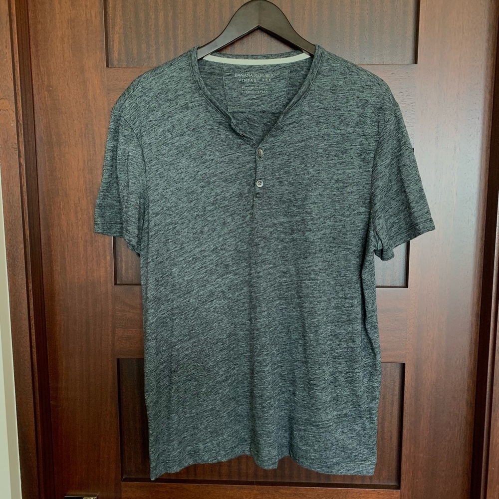 Banana Republic Henley Short Sleeve T-Shirt